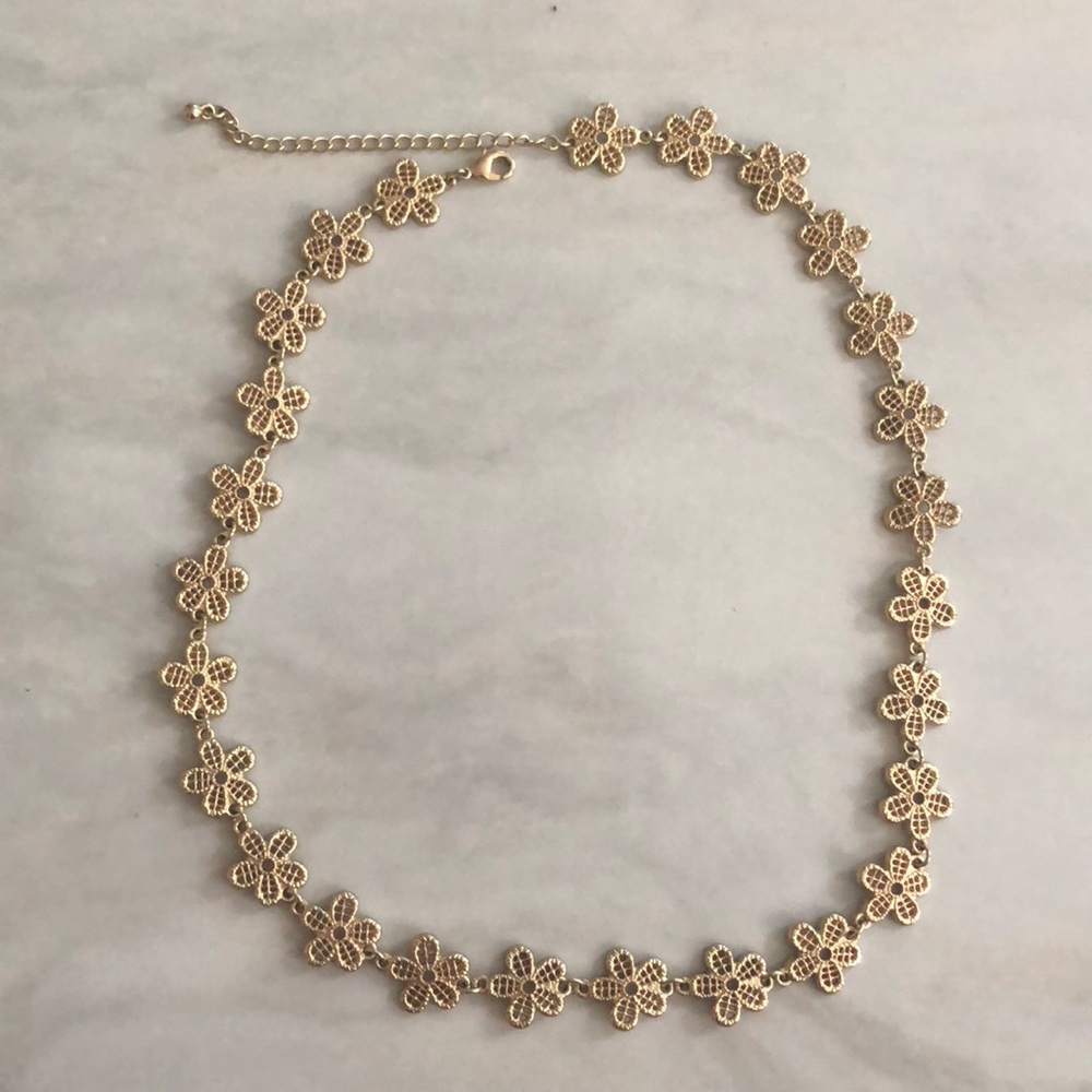 LOFT by Ann Taylor Gold Daisy Necklace